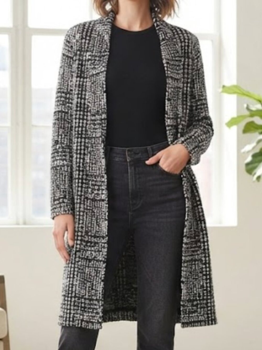 T Tahari Black & White Patterned Open Front Cardigan Coat, S